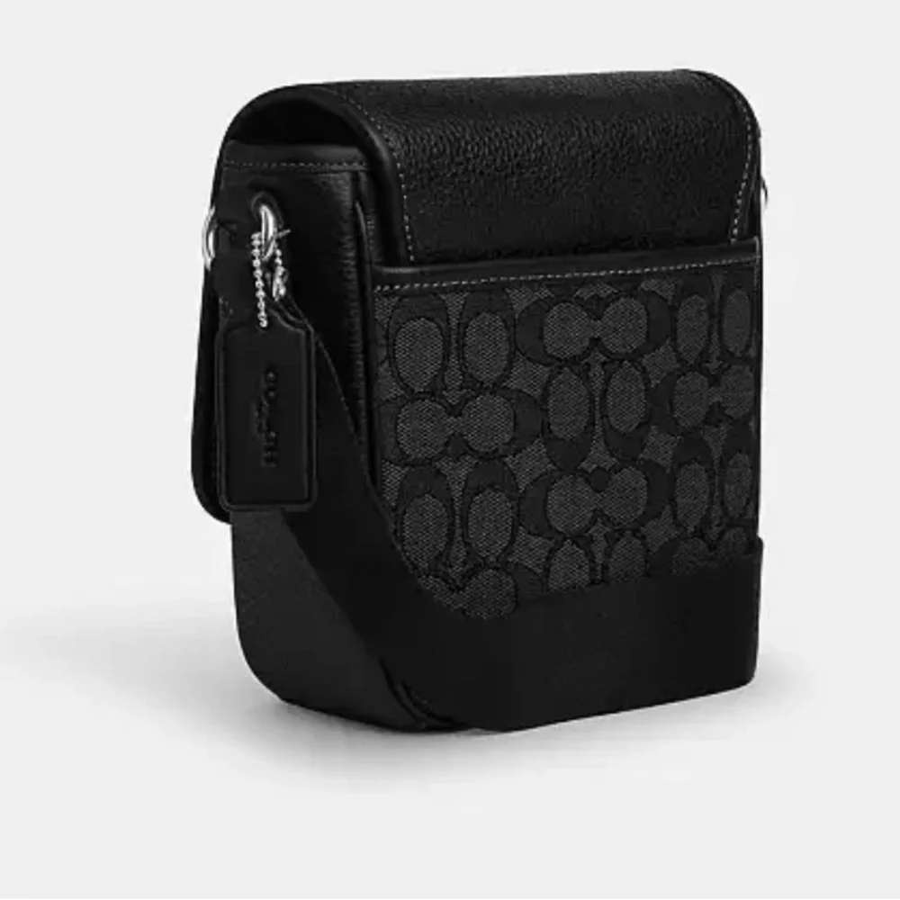 Lucas Crossbody Coach Bag - Picture 3 of 11